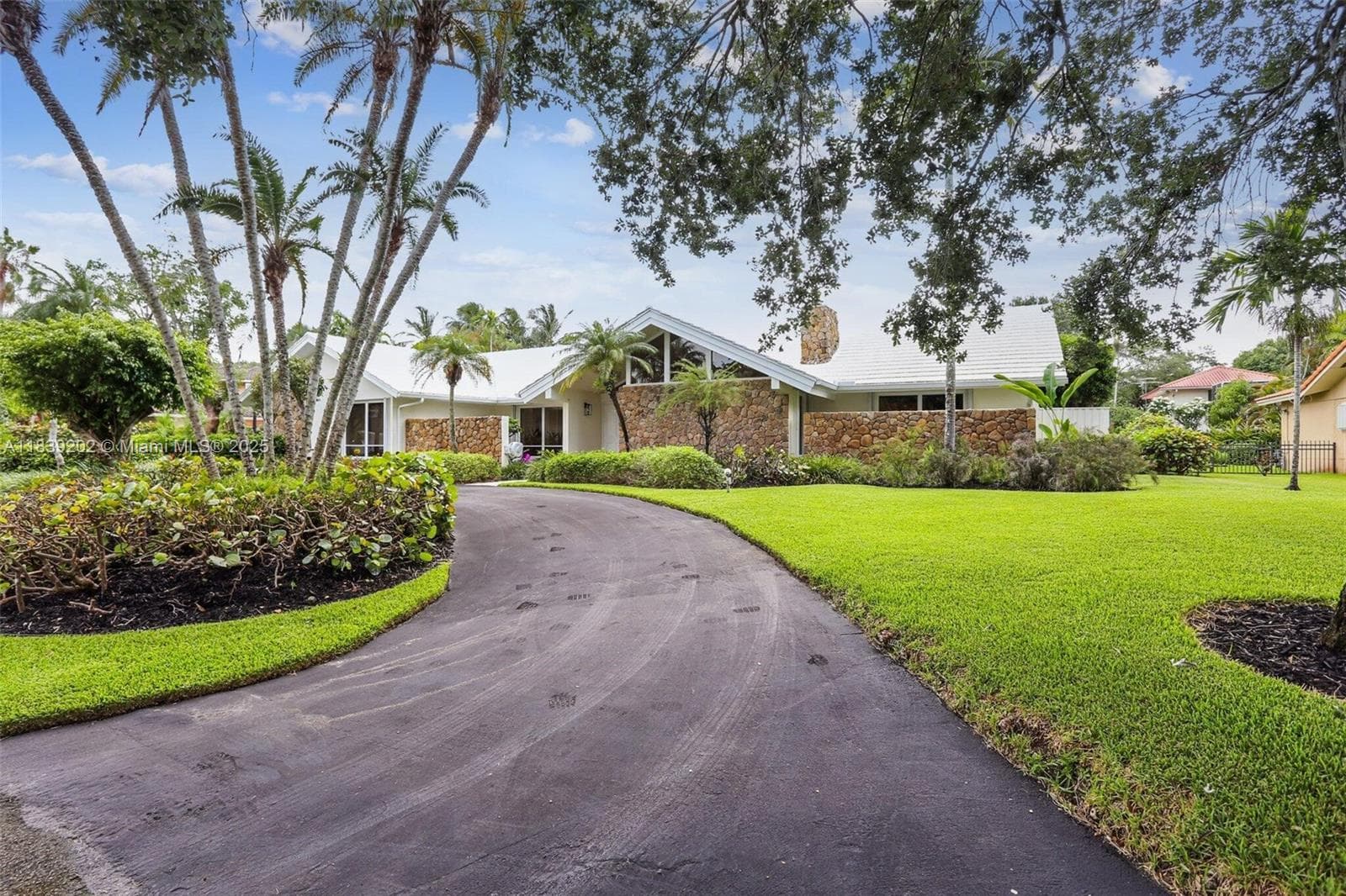 13025 SW 108th Ave, Miami FL 33176
