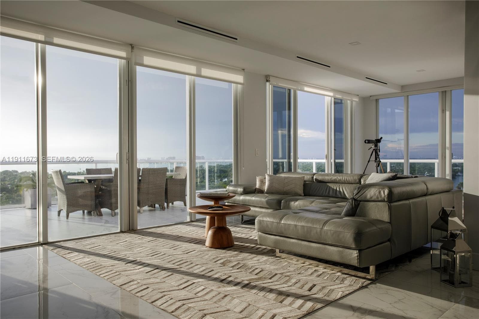 5001 Collins Ave # 1, Miami Beach FL 33140