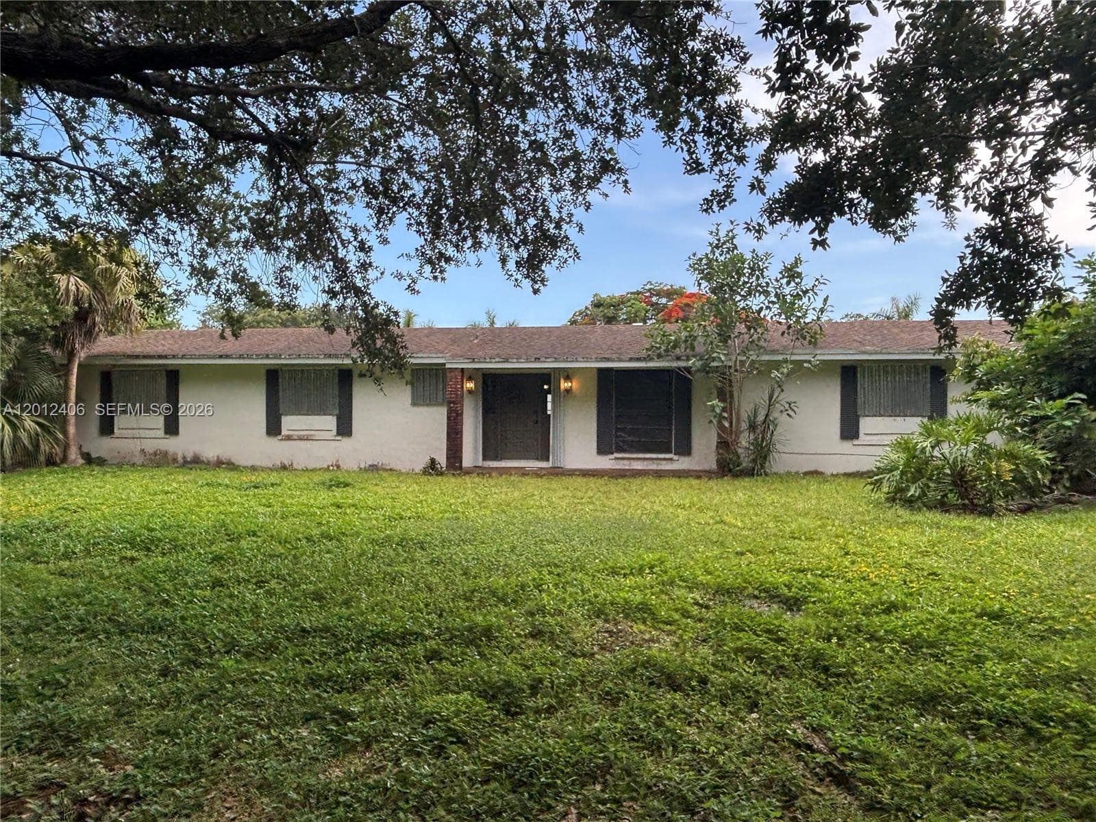9290 SW 104th St, Miami FL 33176