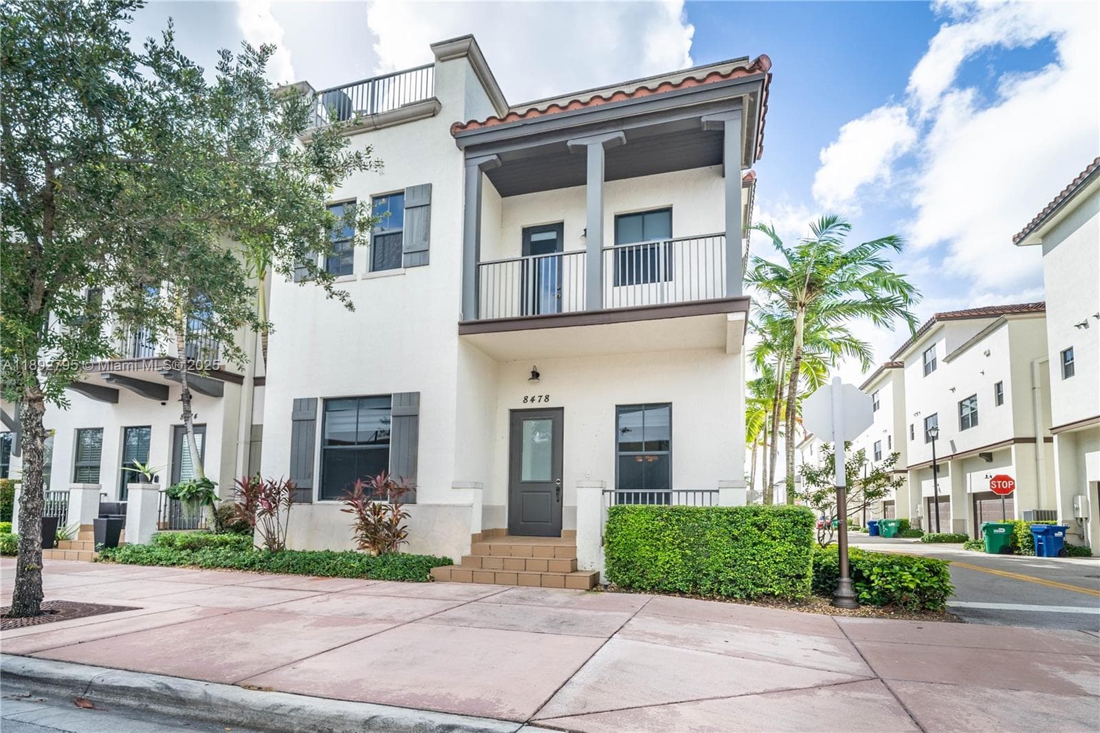 8478 NW 52nd St # 8478, Doral FL 33166
