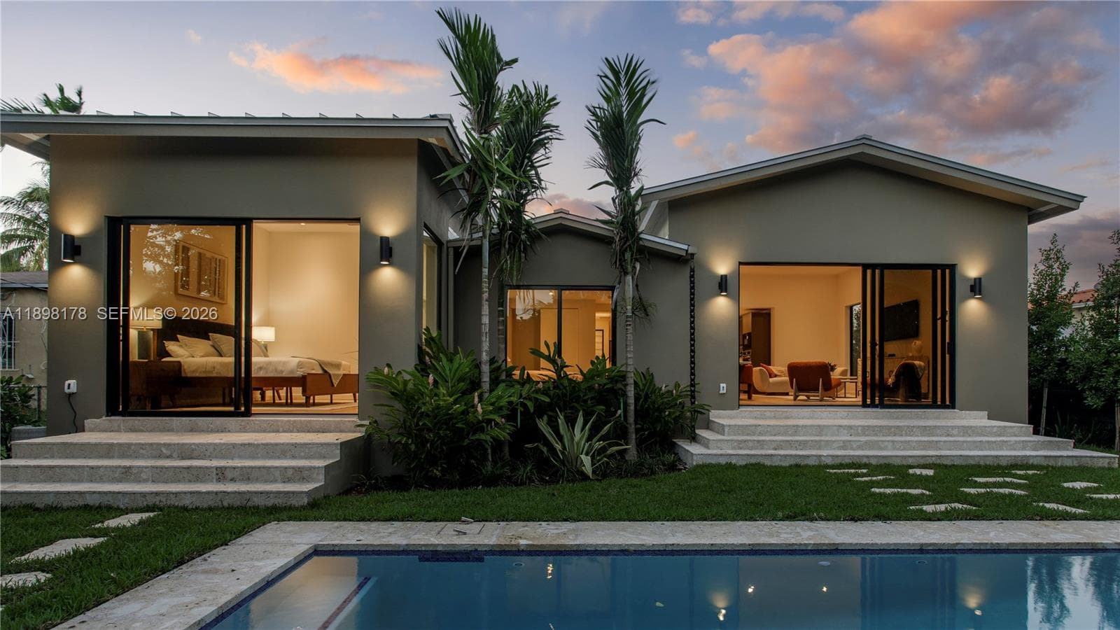 2434 SW 19th St, Miami FL 33145