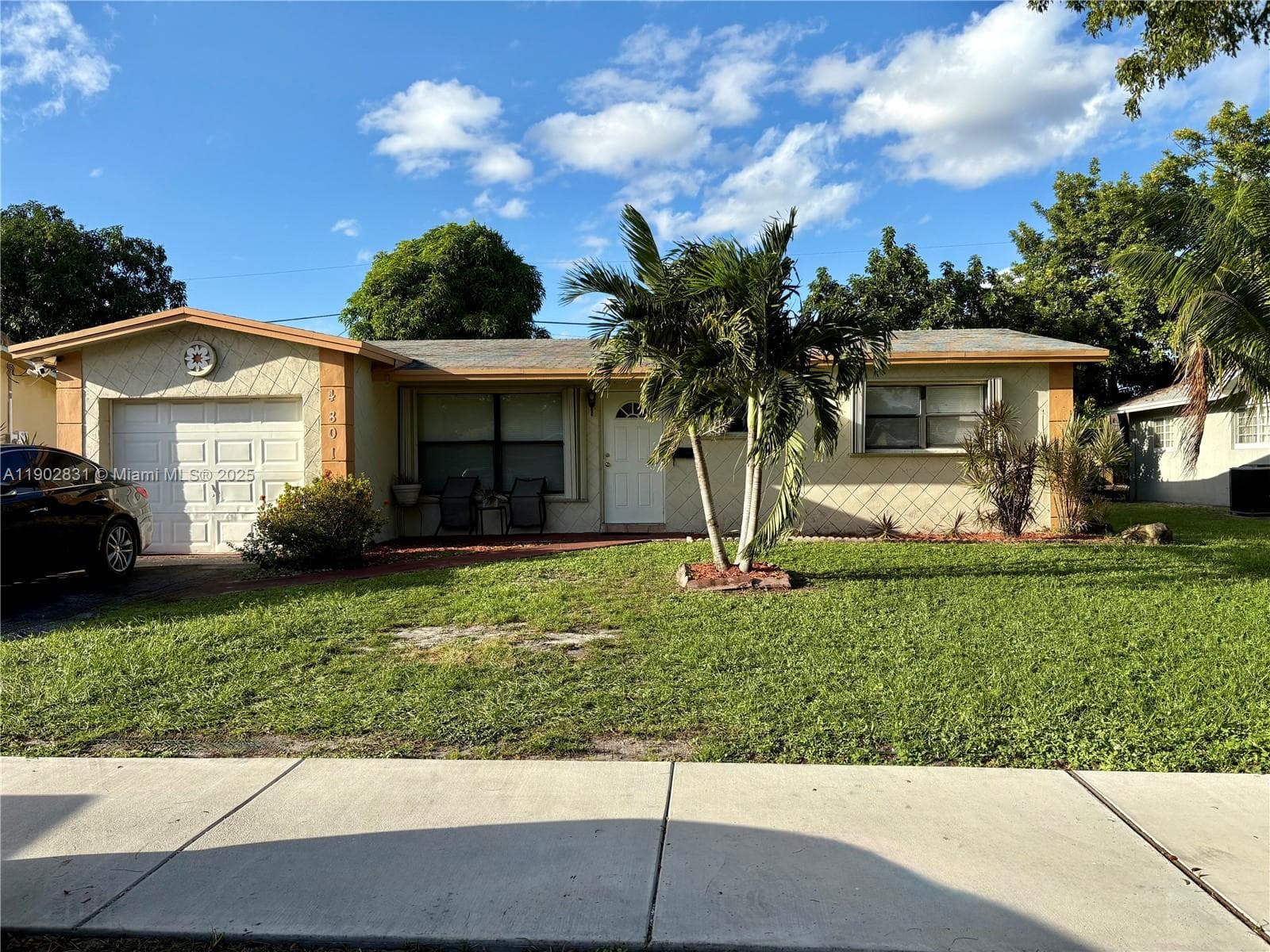 4801 NW 19th St, Lauderhill FL 33313