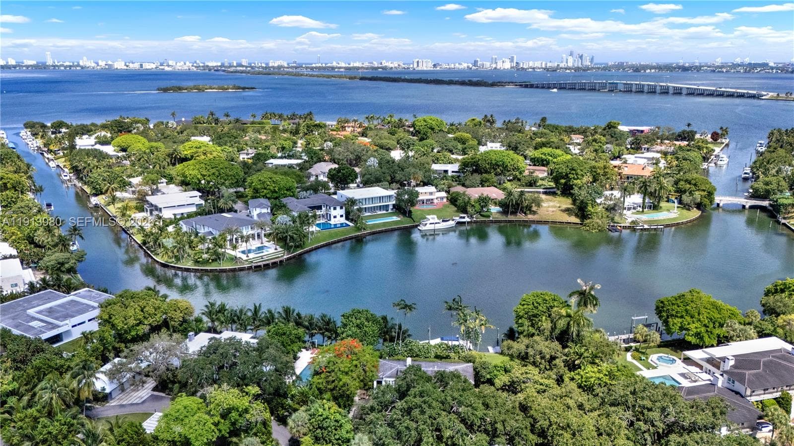 520 Bay Point Rd, Miami FL 33137