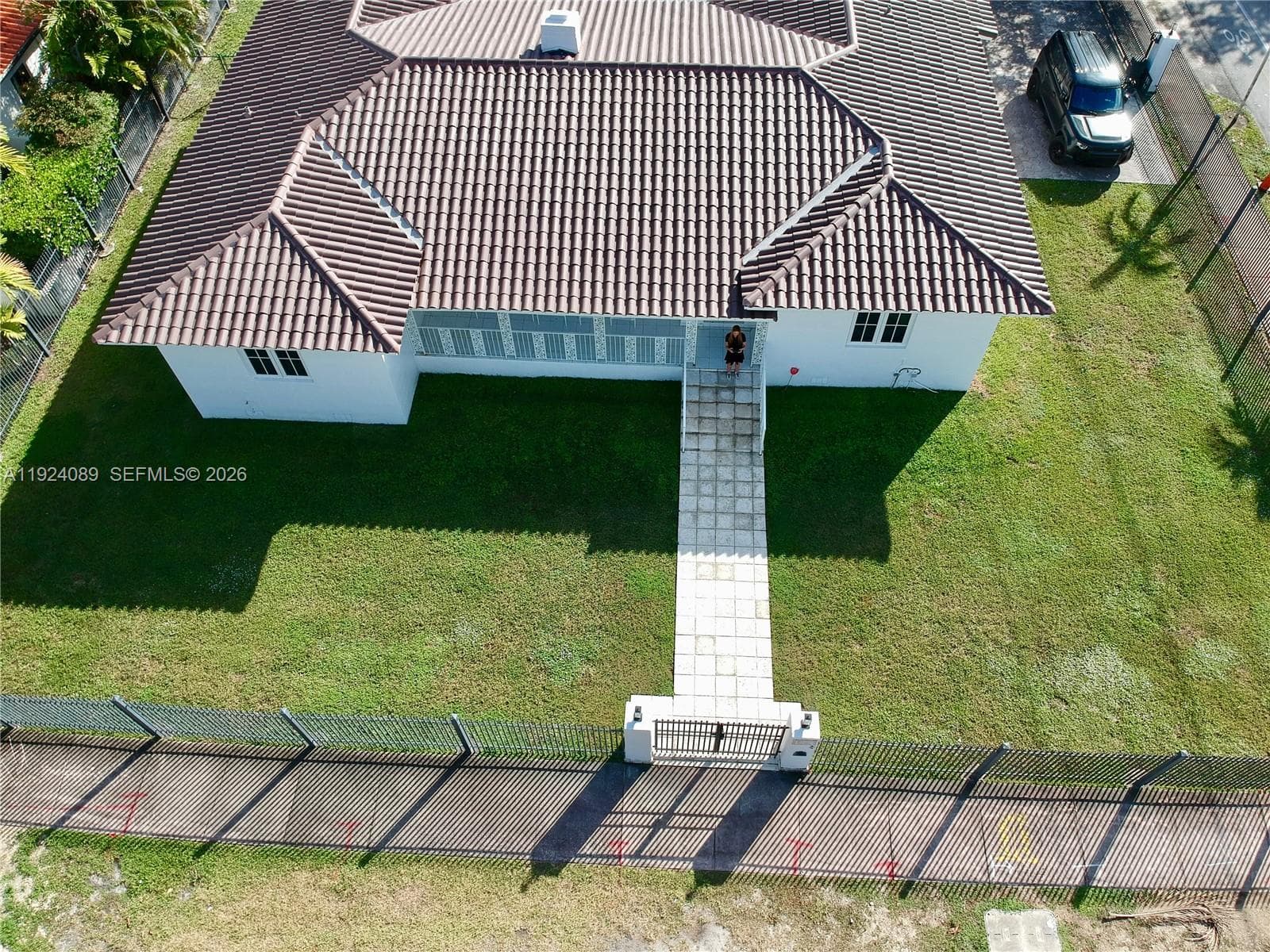 1558 Sevilla Ave, Coral Gables FL 33134