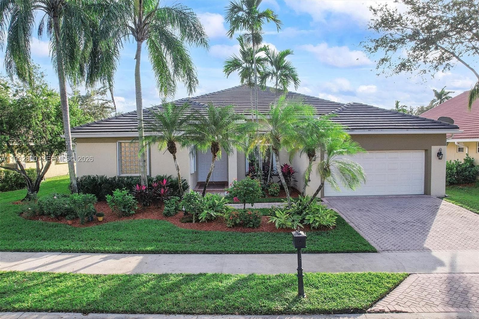 2667 Palmer Pl, Weston FL 33332