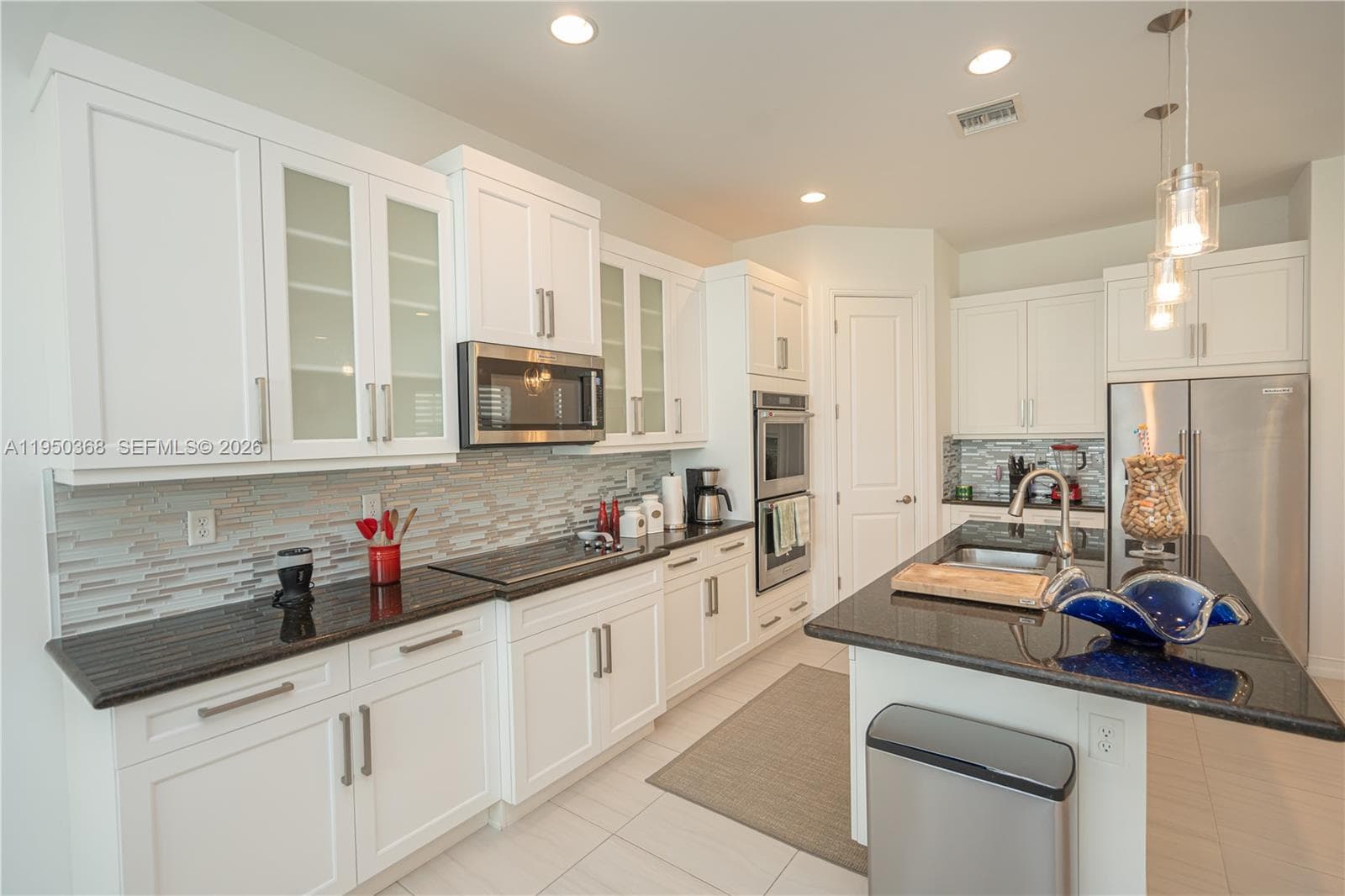 11824 SW 13th Ct, Pembroke Pines FL 33025