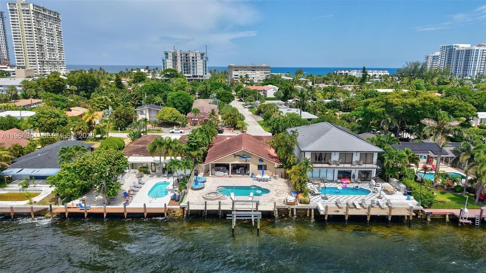 317 S Riverside Dr, Pompano Beach FL 33062