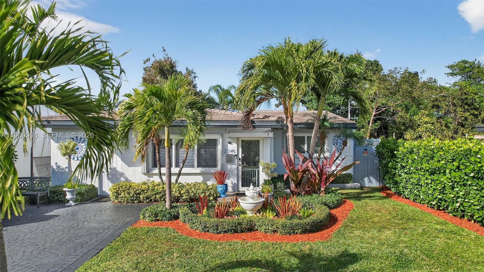 2245 Johnson St, Hollywood FL 33020