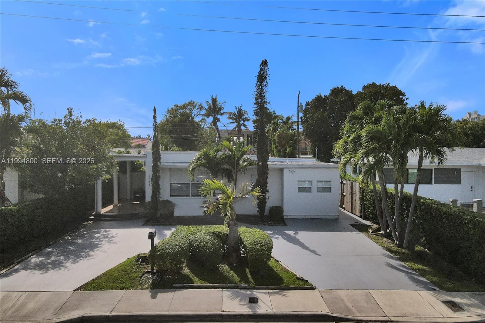 7544 Adventure Ave, North Bay Village FL 33141