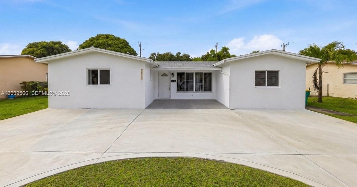 2631 NW 47th Ave, Fort Lauderdale FL 33313