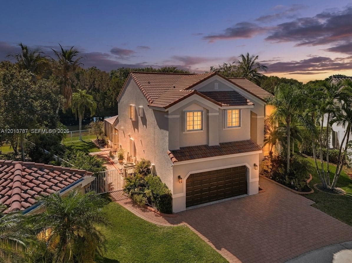 103 Cameron Ct, Weston FL 33326